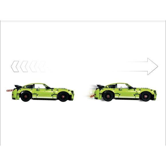 LEGO TECHNIC: Ford Mustang Shelby Gt500 (42138) - Picture 6 of 7
